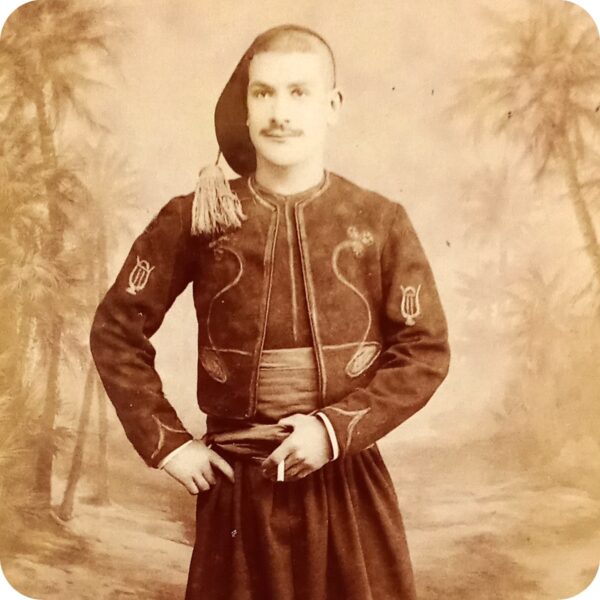 Zouave d'Afrique, P. Cougot, Portrait Carte de Visite, Constantine, Algérie, 1890.